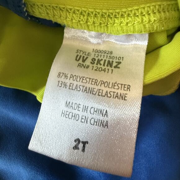 2T SHARKS Swimwear Lot Boys Swim Trunks Rashguard UV Skins Carters Toddler 3 PC - Picture 5 of 9